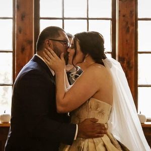 Meet your Posher, Amber-ann